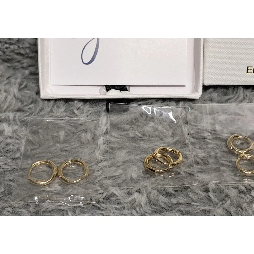 New Besteel Small Round Huggie Hoop Earrings Gold Plated Hypoallergenic Light - Picture 3 of 7